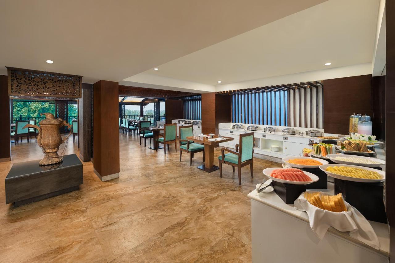 فندق Golden Tulip Srinagar المظهر الخارجي الصورة