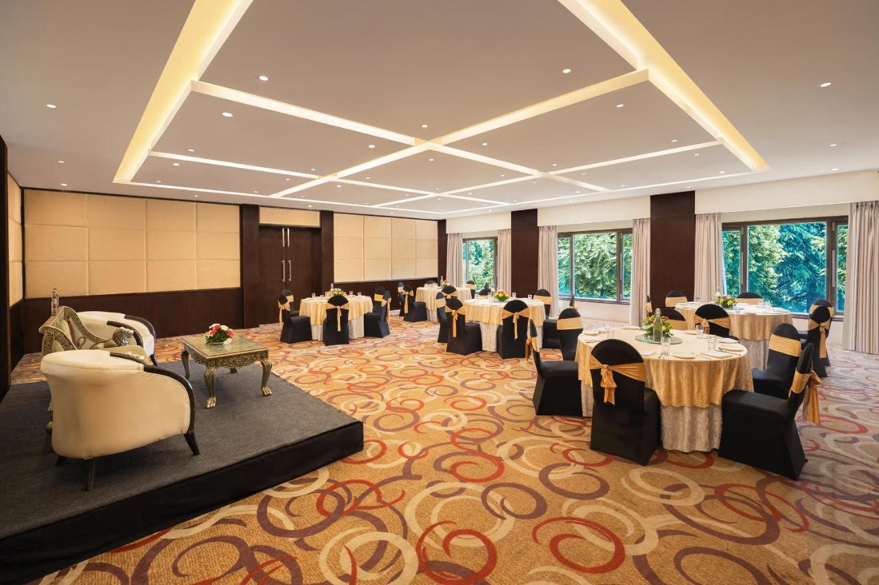 فندق Golden Tulip Srinagar المظهر الخارجي الصورة
