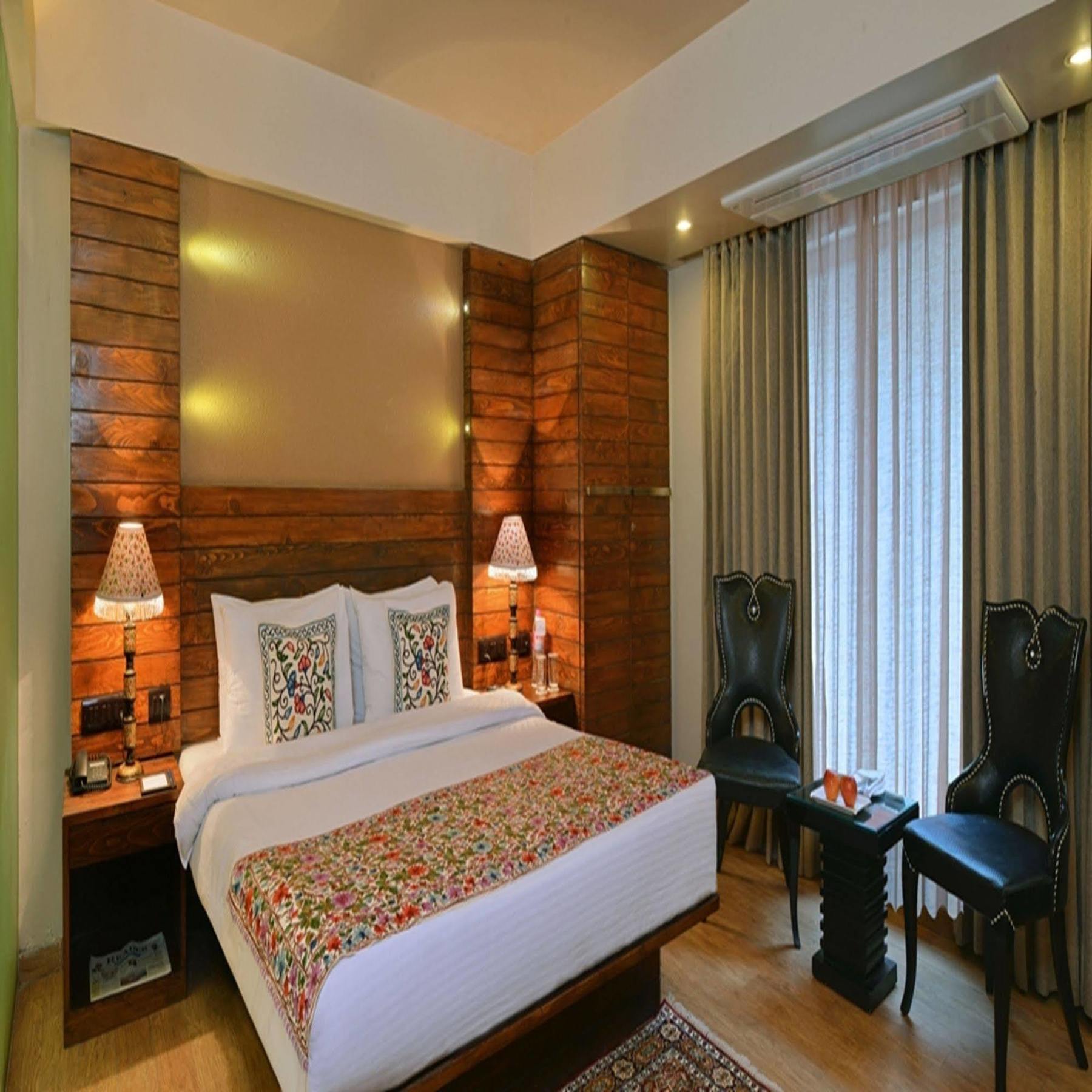 فندق Golden Tulip Srinagar المظهر الخارجي الصورة