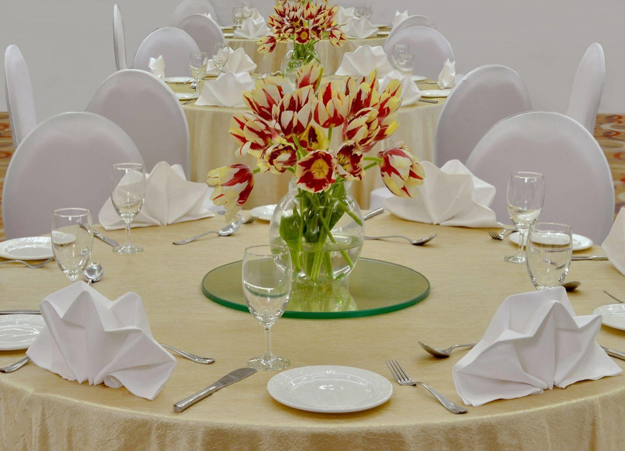 فندق Golden Tulip Srinagar المظهر الخارجي الصورة